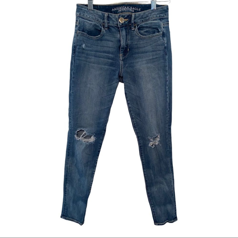 American eagle outfitters med distressed wash high rise jegging size 4
